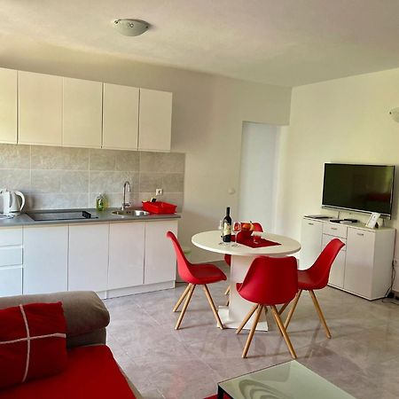 Apartmani Mateja Kaštela Eksteriør bilde