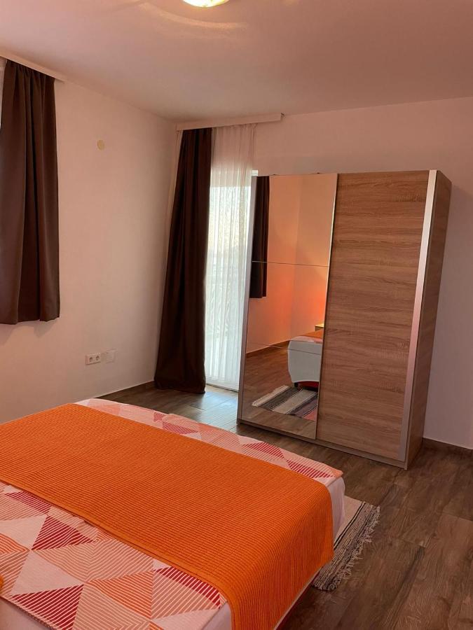 Apartmani Mateja Kaštela Eksteriør bilde