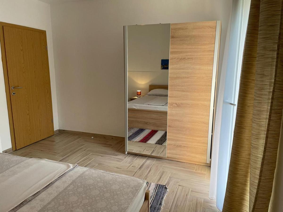 Apartmani Mateja Kaštela Eksteriør bilde